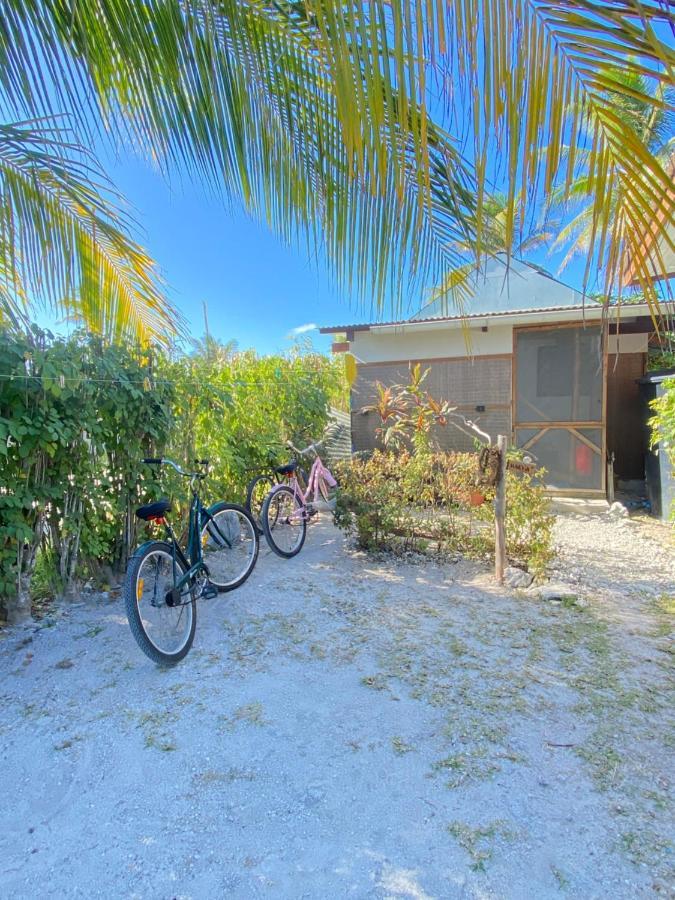 Poe Guesthouse Rangiroa 外观 照片